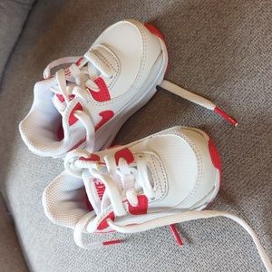 NWOT Nike AirMax | Size 4T